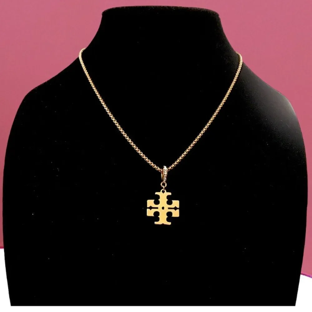 TORY BURCH STATEMENT GOLD DOUBLE T LOGO NECKLACE STAINLESS STEEL
